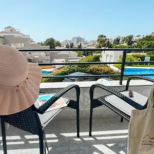 https://hawaii-1st-floor-burriana-29780.hotelsinnerja.org