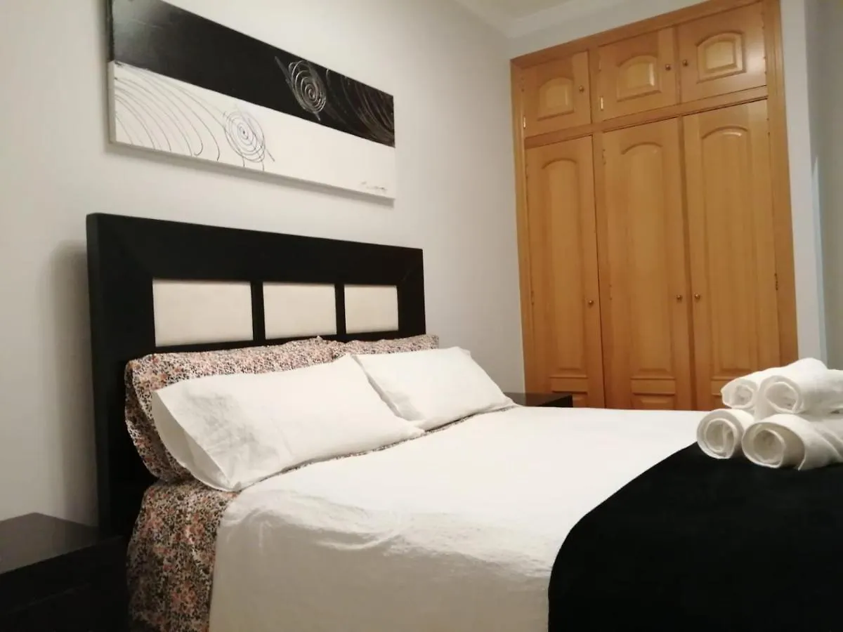 Apartamento La Muralla II Baena España